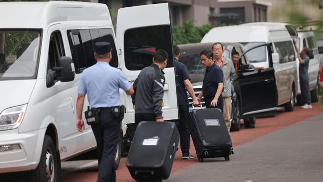 武磊赛季第8球领跑中超射手榜！海港客场1-0领先海牛